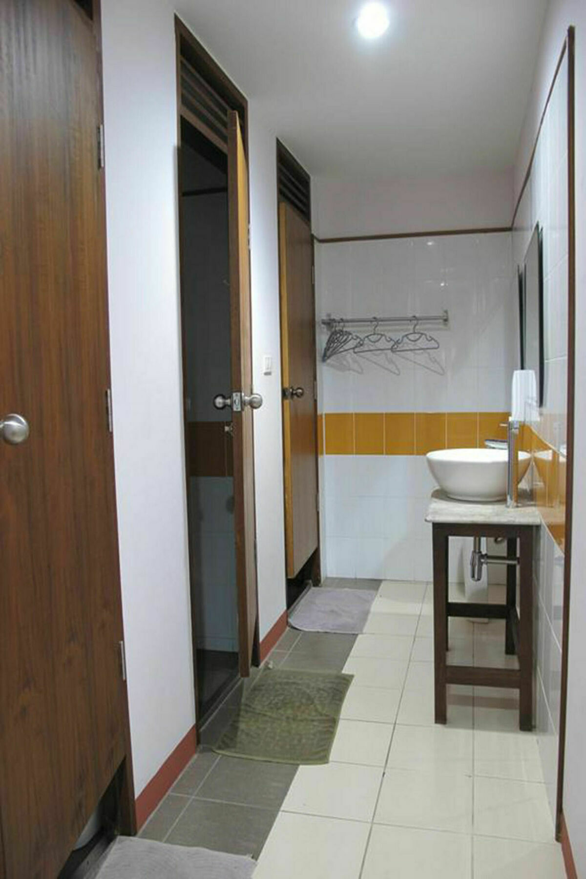 Rada Arak 79/4 Hostel Chiang Mai Buitenkant foto