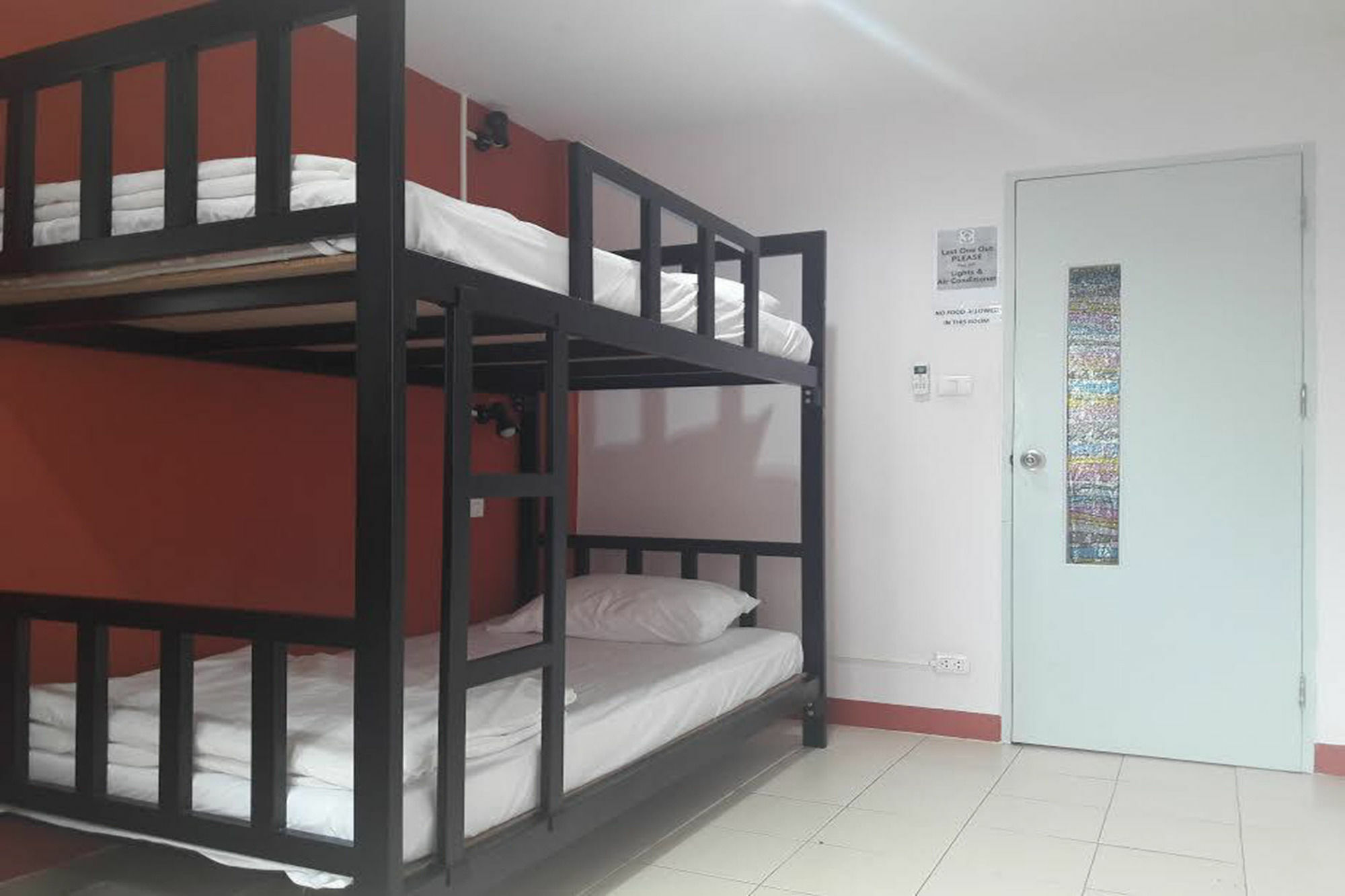 Rada Arak 79/4 Hostel Chiang Mai Buitenkant foto