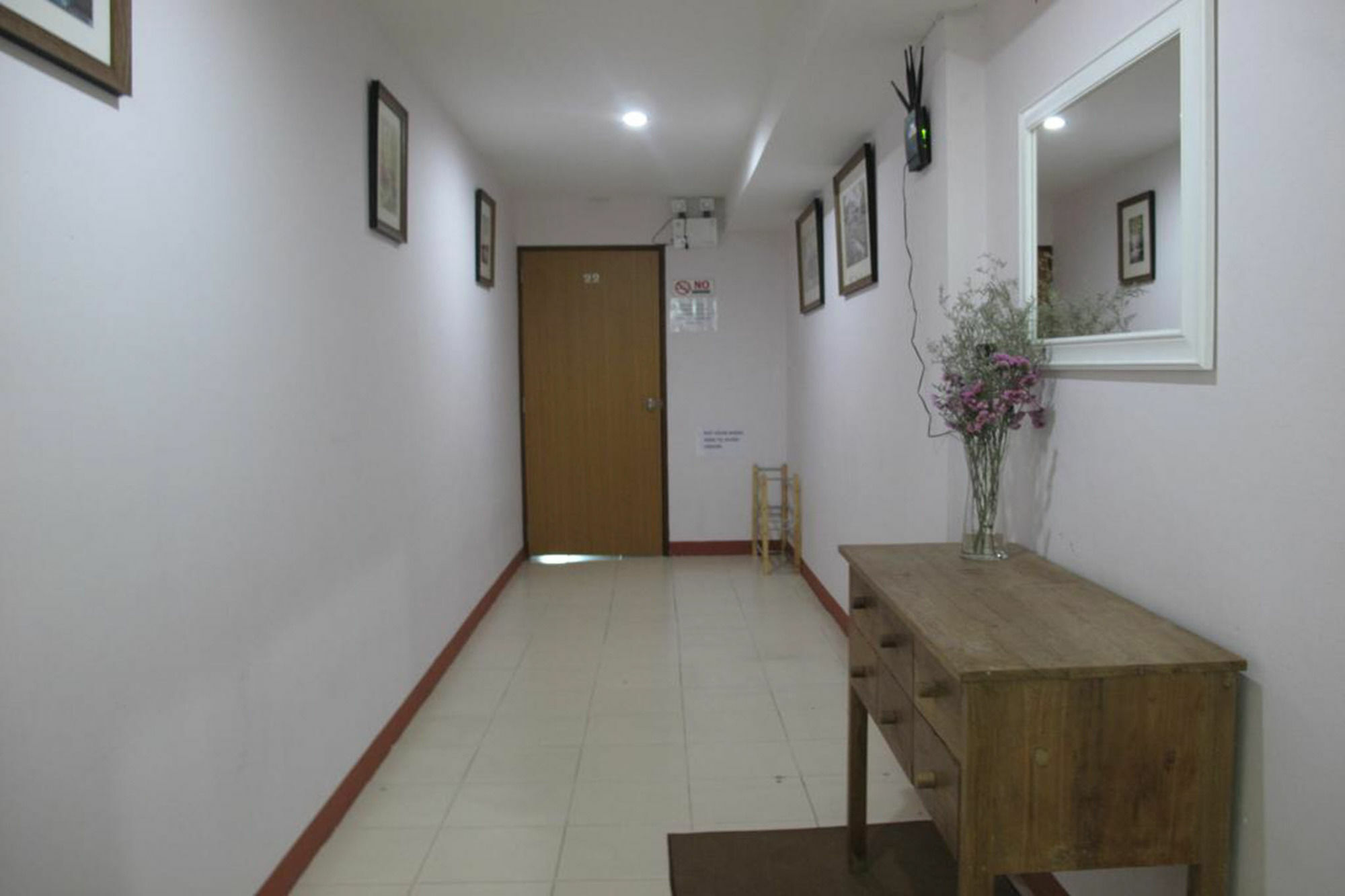 Rada Arak 79/4 Hostel Chiang Mai Buitenkant foto