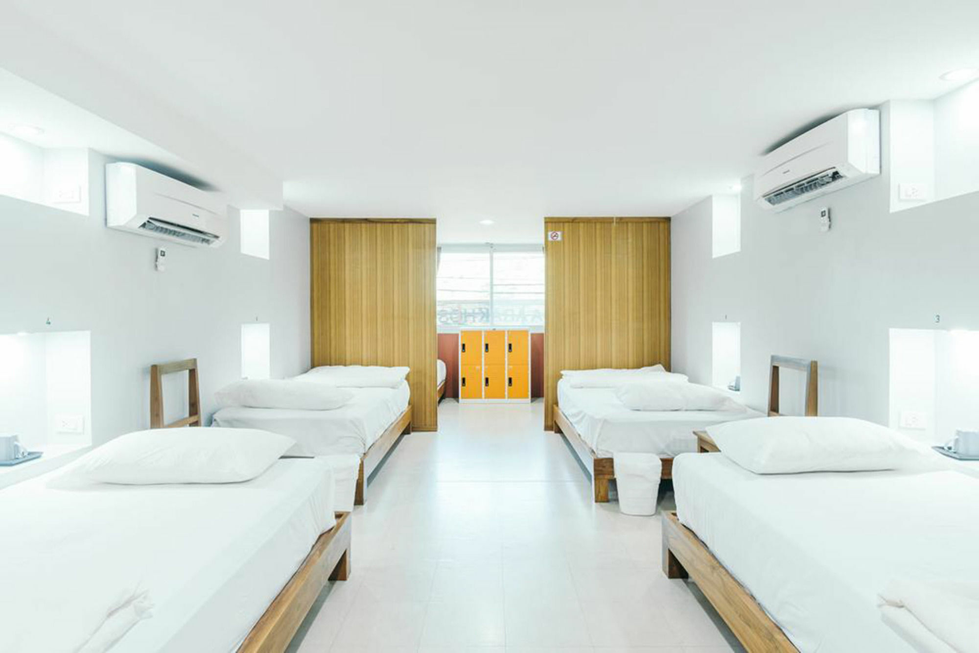 Rada Arak 79/4 Hostel Chiang Mai Buitenkant foto